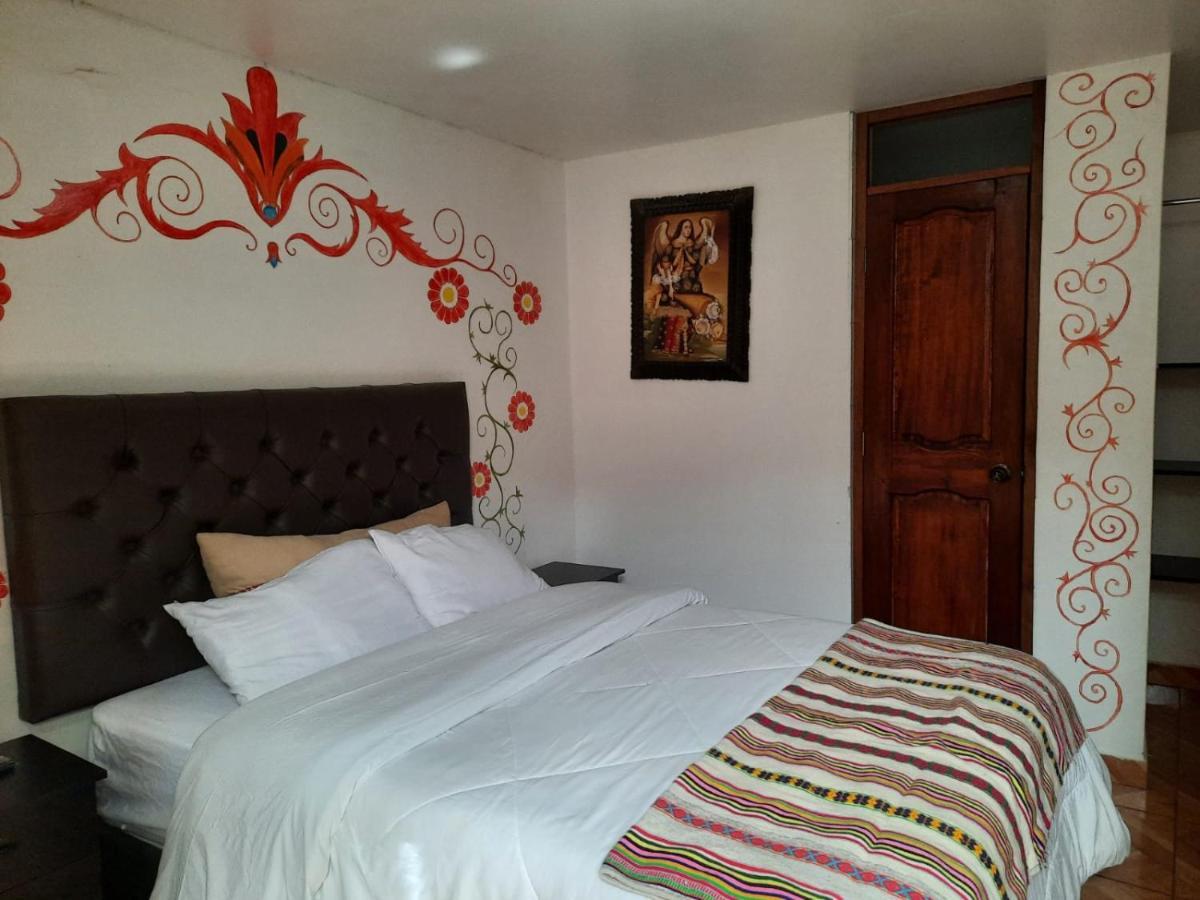 Hostal Redys House *